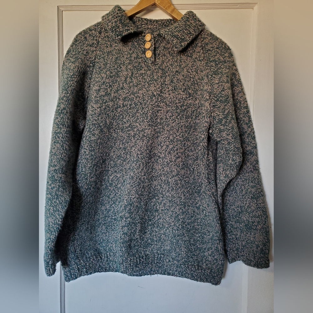 Men's Wool Handknit Cozy Sweater 💚